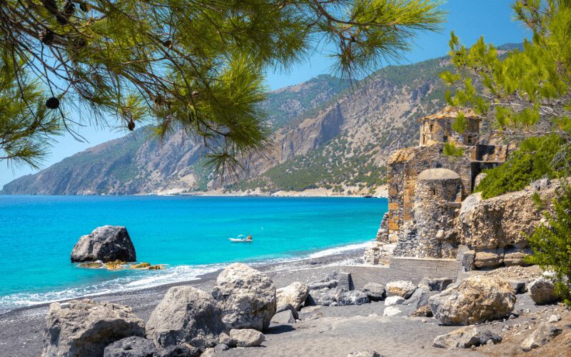 De mooiste stranden van West-Kreta: Het serene strand van Agios Pavlos